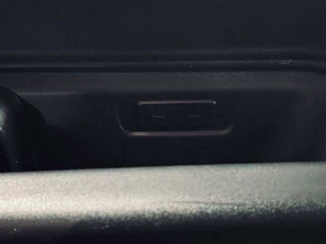 Used 2025 Ford Expedition Active image 25