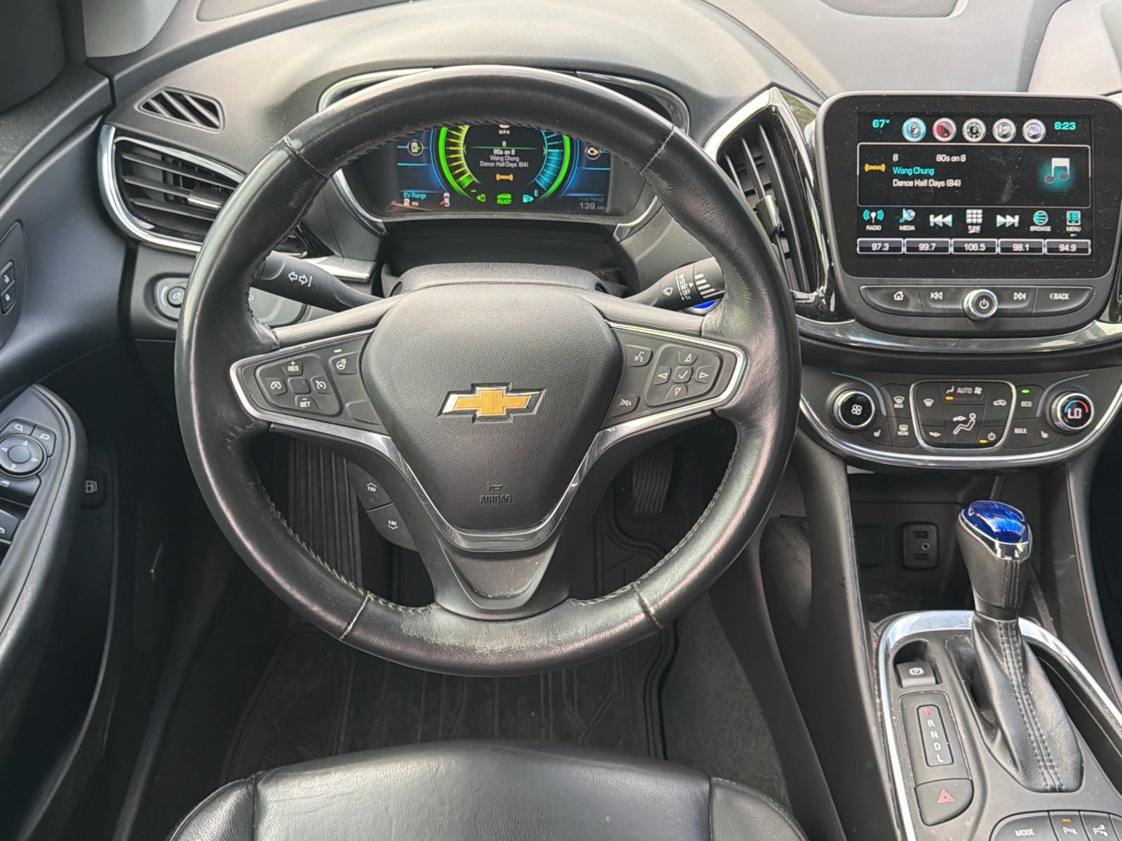 Used 2016 Chevrolet Volt Premier w/ Driver Confidence Package FWD image 13