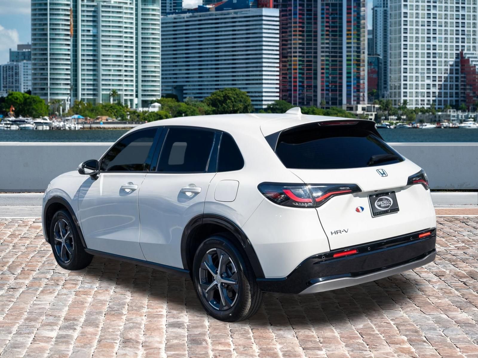 Certified 2025 Honda HR-V EX-L image 8