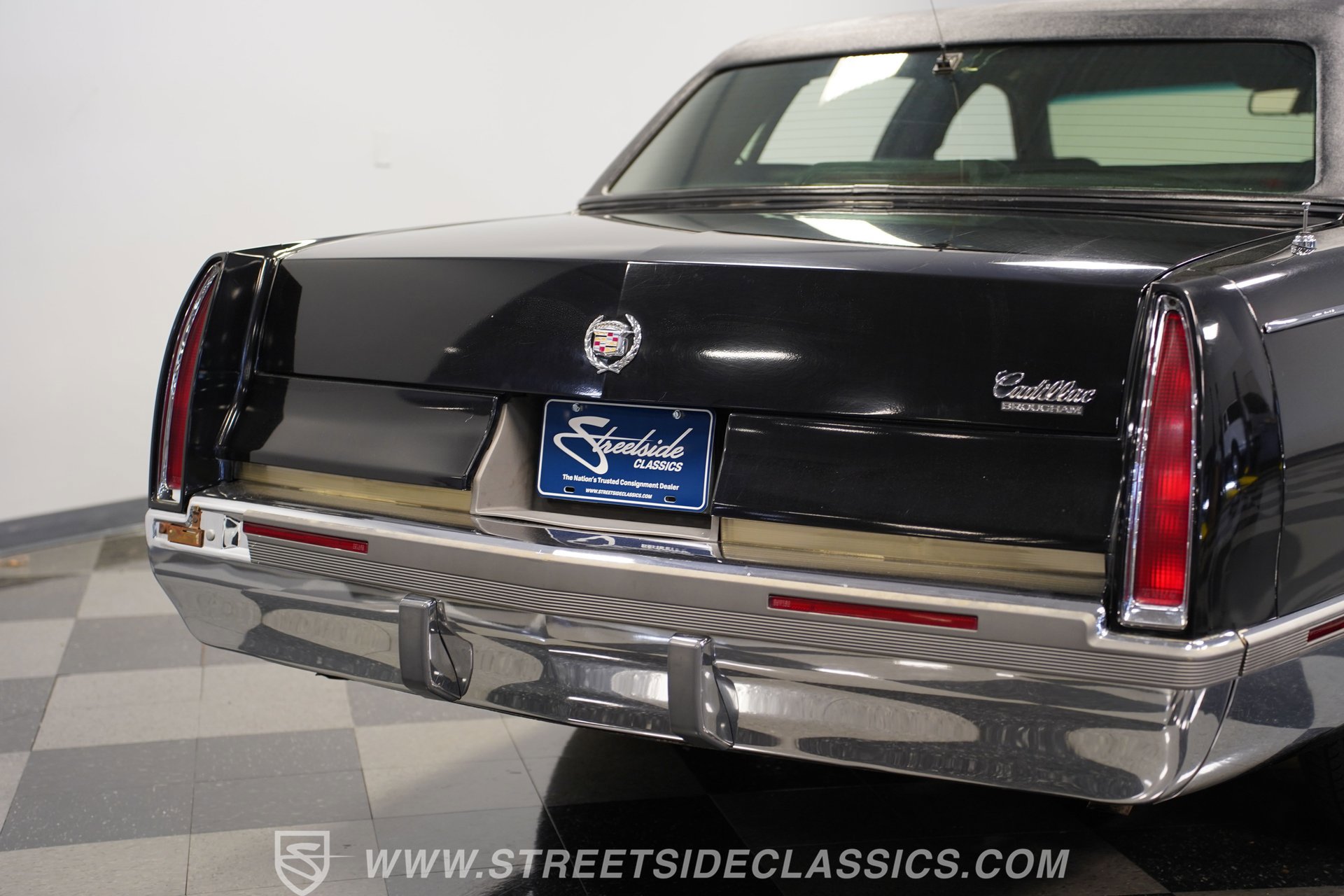 Used 1995 Cadillac Fleetwood Brougham RWD image 27