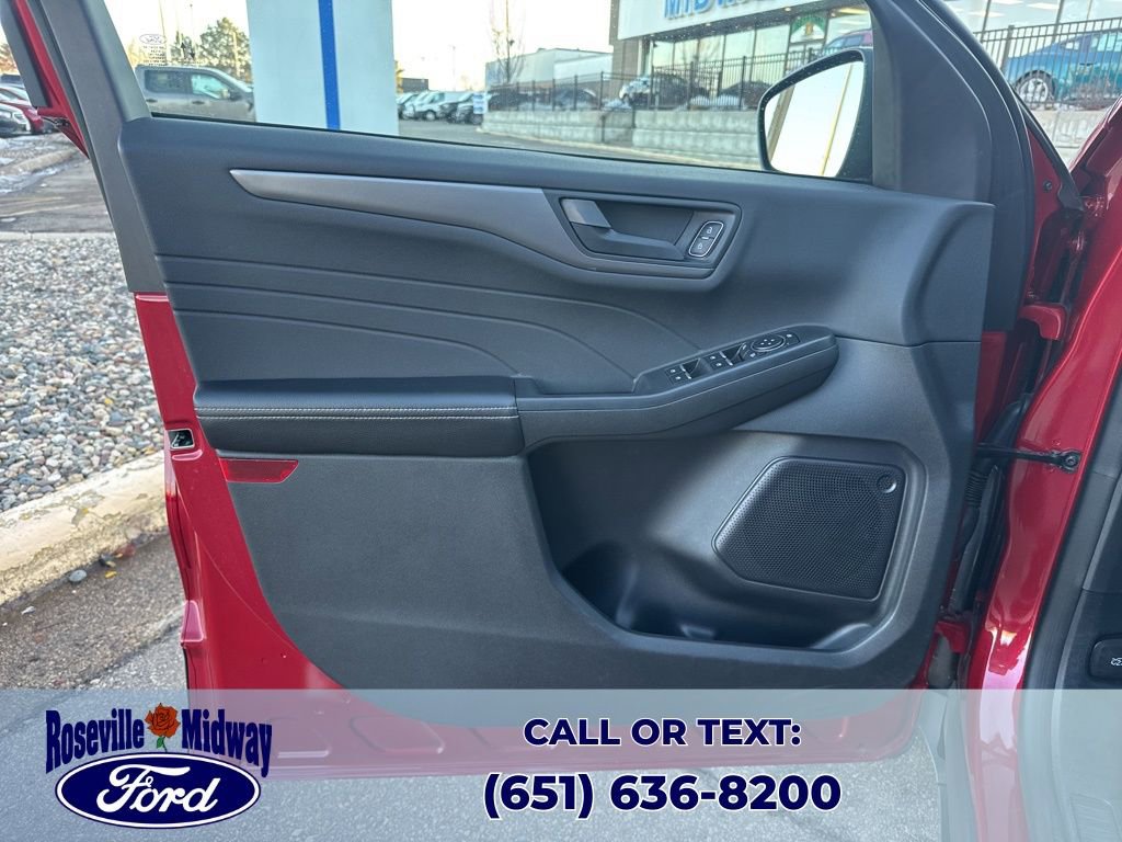 Used 2023 Ford Escape Active image 27