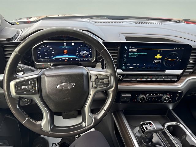 Used 2022 Chevrolet Silverado 1500 RST w/ Max Trailering Package image 9
