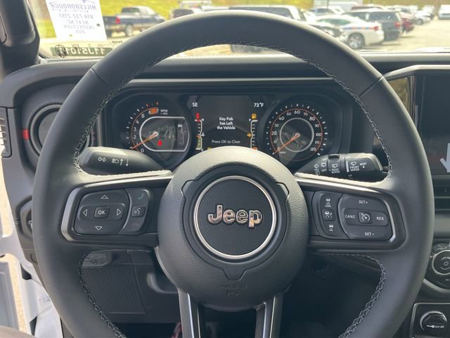 New 2025 Jeep Wrangler Rubicon AWD/4WD image 31