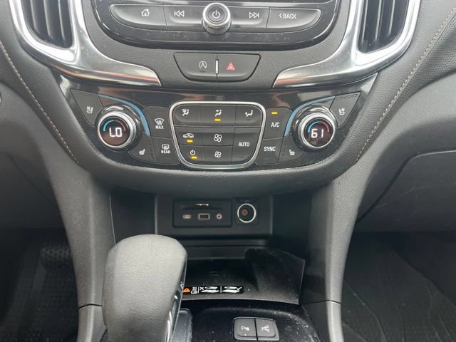 Used 2024 Chevrolet Equinox Premier FWD image 28