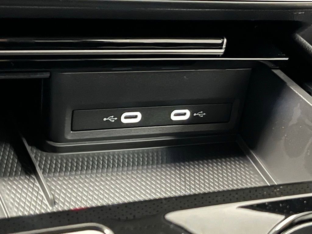 New 2026 Volkswagen Atlas Cross Sport SEL Premium R-Line image 13