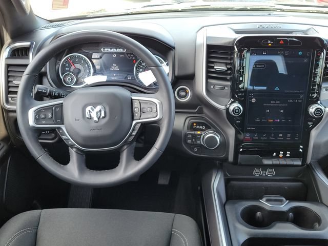 Used 2025 RAM 1500 Big Horn AWD/4WD image 9