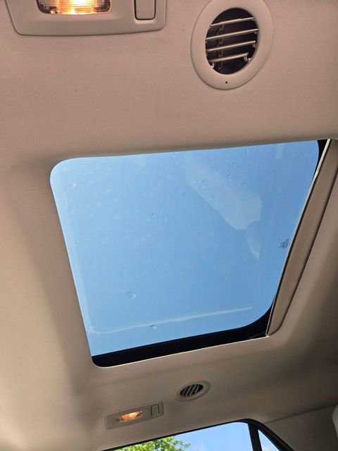 Used 2016 Ford Explorer Platinum image 12