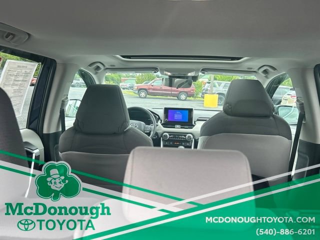 Certified 2025 Toyota RAV4 XLE w/ Convenience Package AWD/4WD image 8