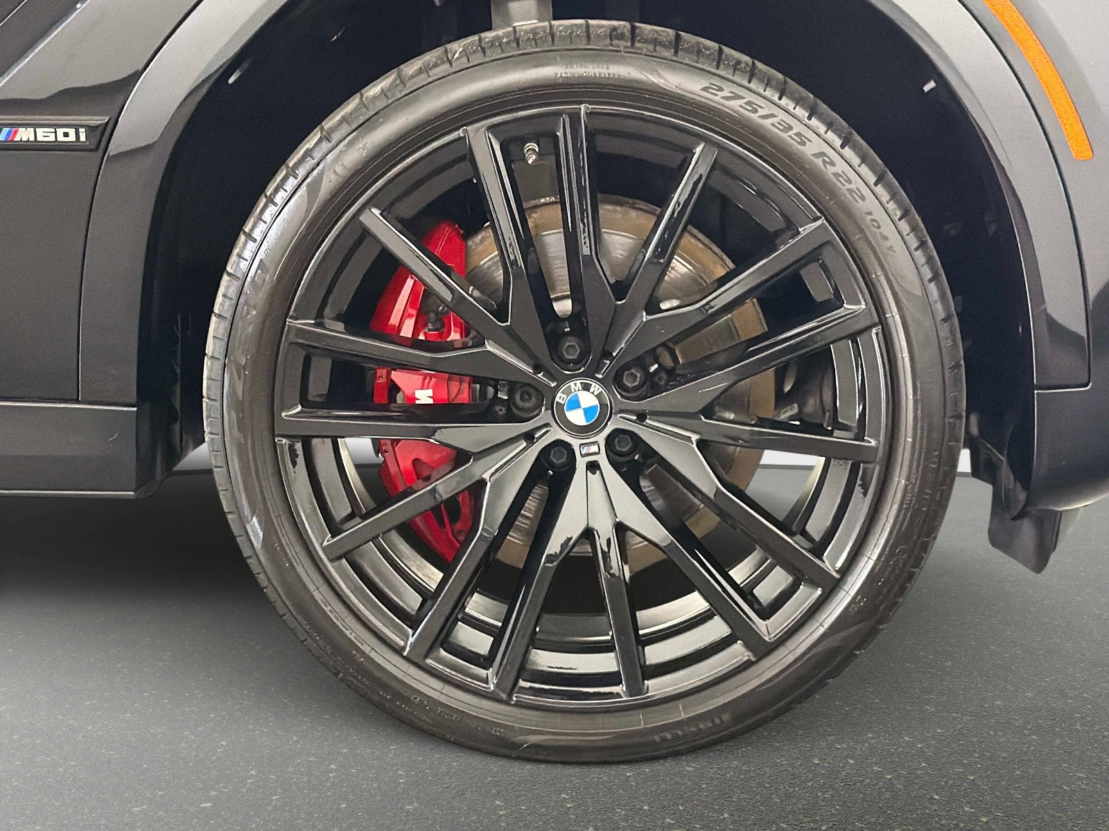 Used 2024 BMW X6 M60i AWD/4WD image 18