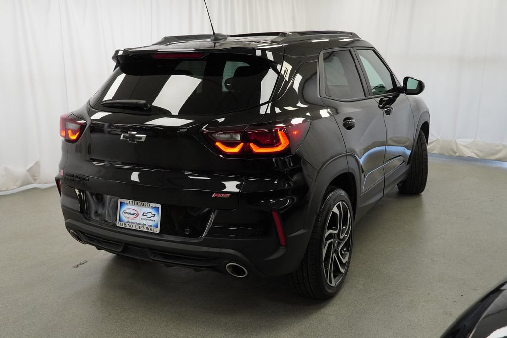 New 2026 Chevrolet TrailBlazer RS w/ Convenience Package AWD/4WD video 2
