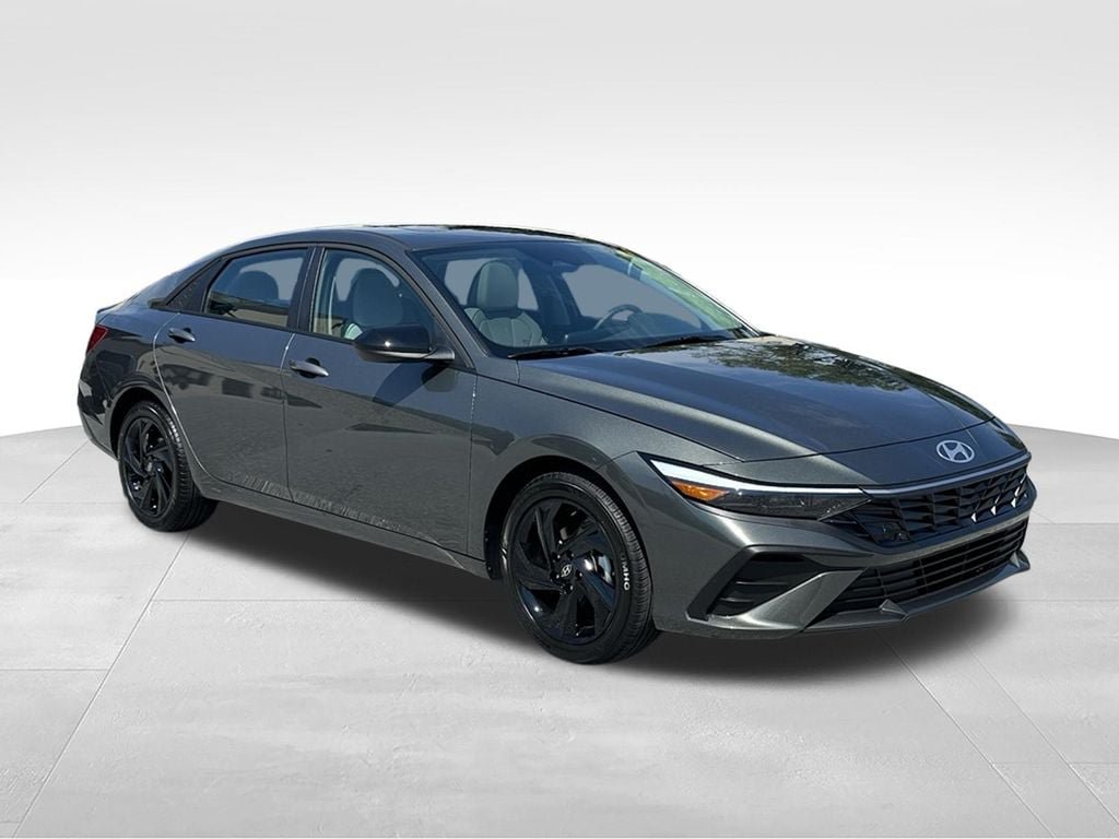 New 2026 Hyundai Elantra SEL Sport