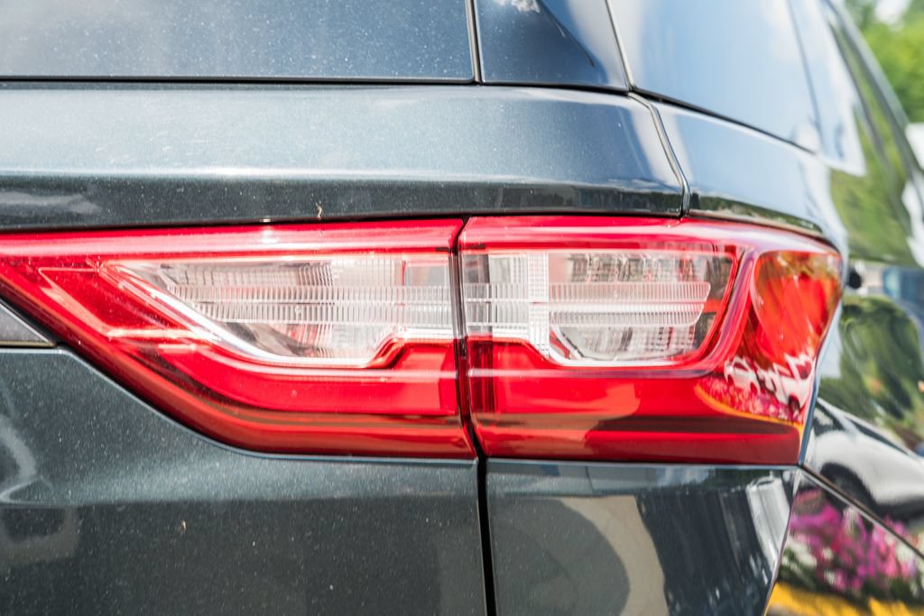 Used 2020 Chevrolet Traverse RS AWD/4WD image 6