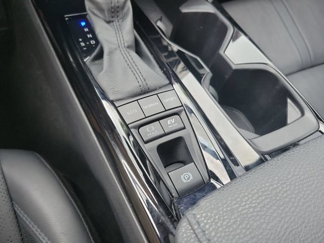 Used 2025 Toyota Camry XSE w/ Premium Plus Package FWD image 25