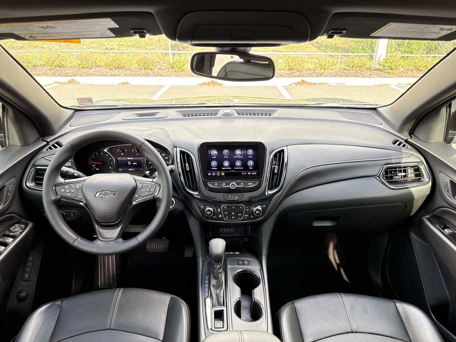 Used 2023 Chevrolet Equinox Premier FWD image 12