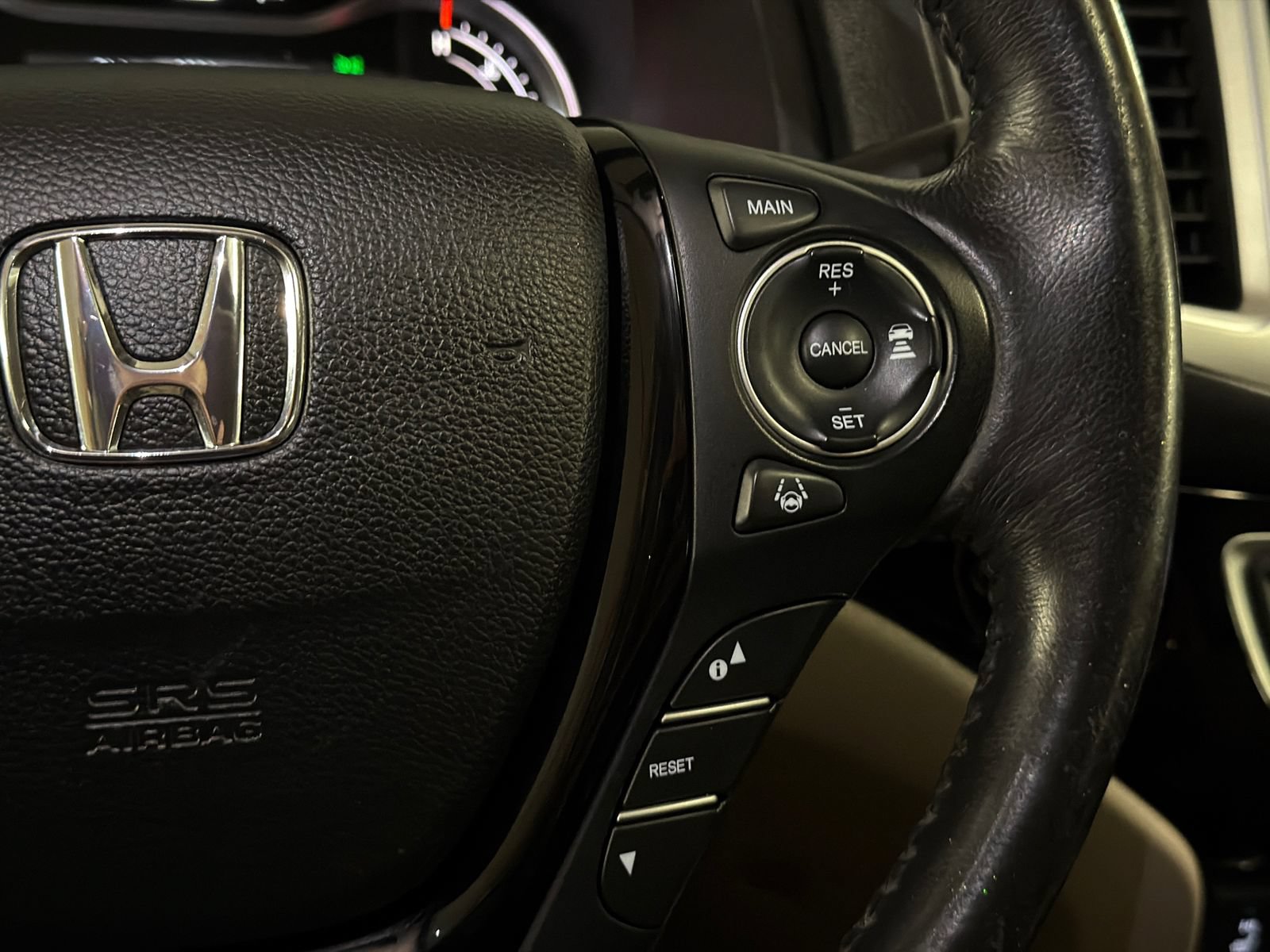 Used 2018 Honda Ridgeline RTL-E image 22