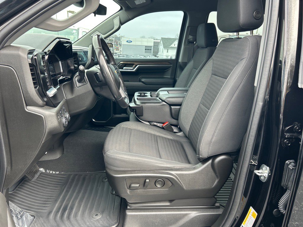 Used 2022 Chevrolet Silverado 1500 LT image 8