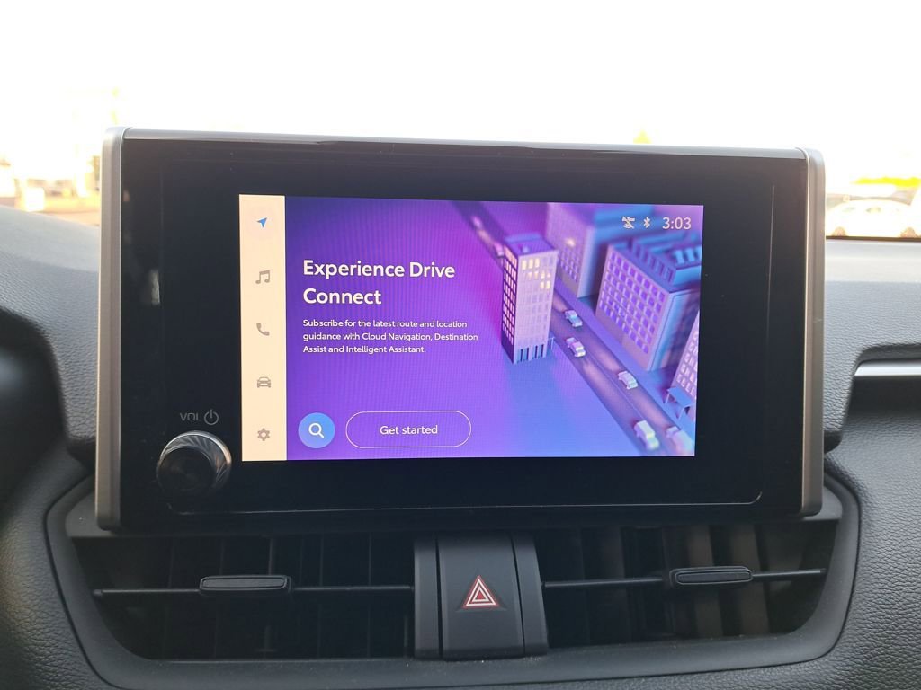 Used 2023 Toyota RAV4 SE image 21