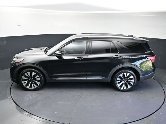Used 2025 Ford Explorer Platinum w/ LUX Leather Package AWD/4WD image 32