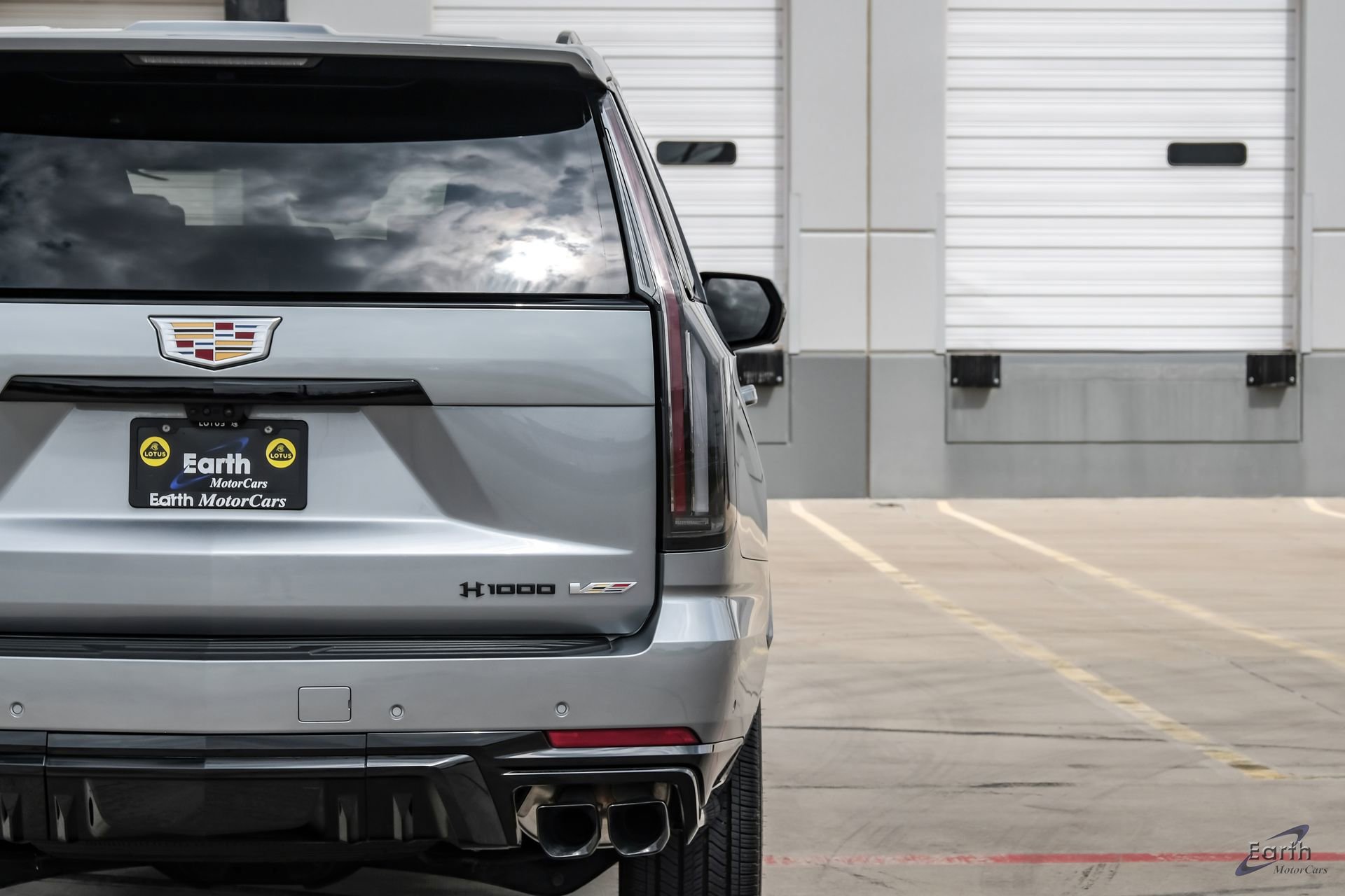 Used 2025 Cadillac Escalade V w/ LPO, Floor Liner Package AWD/4WD image 12