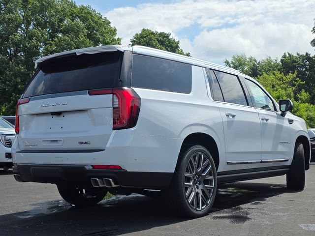 New 2026 GMC Yukon XL Denali Ultimate w/ LPO, Floor Liner Package AWD/4WD image 17