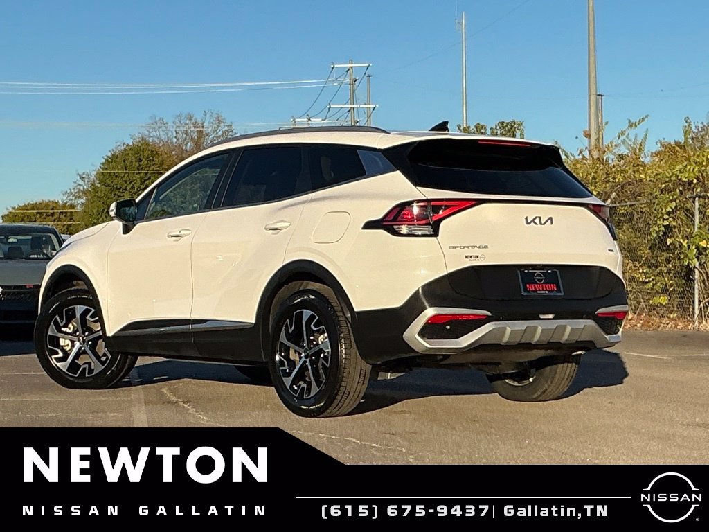 Used 2025 Kia Sportage EX AWD/4WD image 25