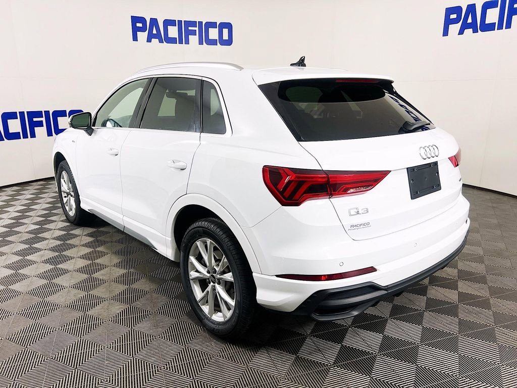Used 2025 Audi Q3 2.0T Premium AWD/4WD image 6