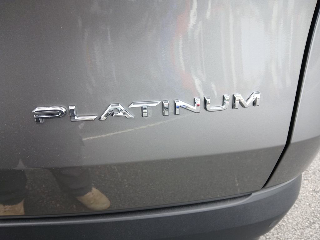 New 2026 Toyota Grand Highlander Platinum image 16