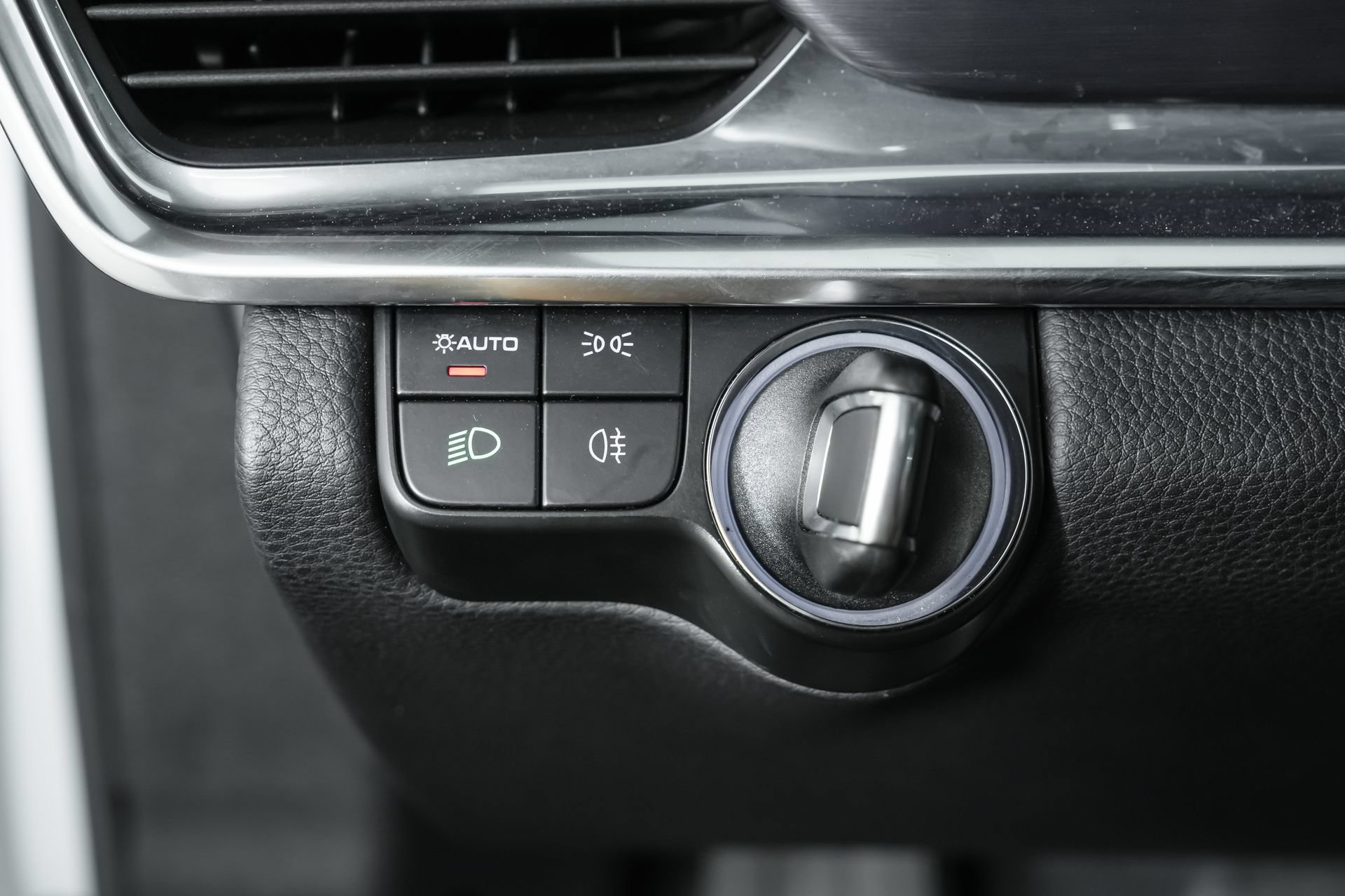 Used 2023 Porsche Panamera Platinum Edition RWD image 87