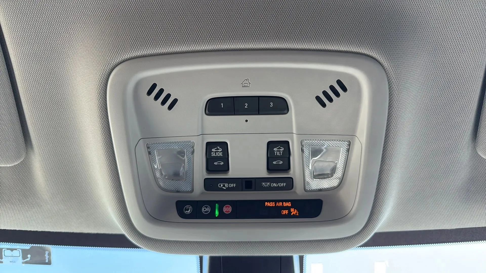 Used 2020 Chevrolet Traverse Premier w/ Redline Edition image 20