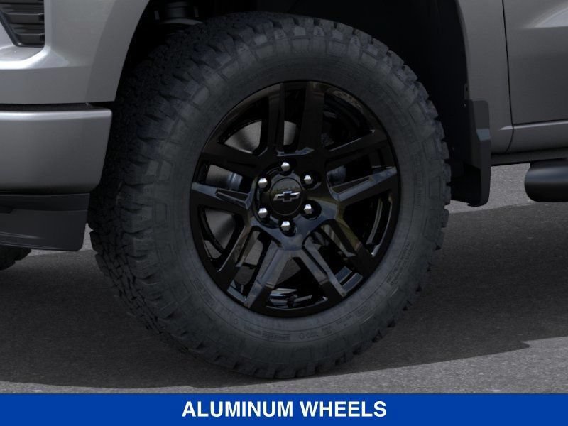 New 2026 Chevrolet Silverado 1500 Custom w/ Turbomax Blackout Package AWD/4WD image 10