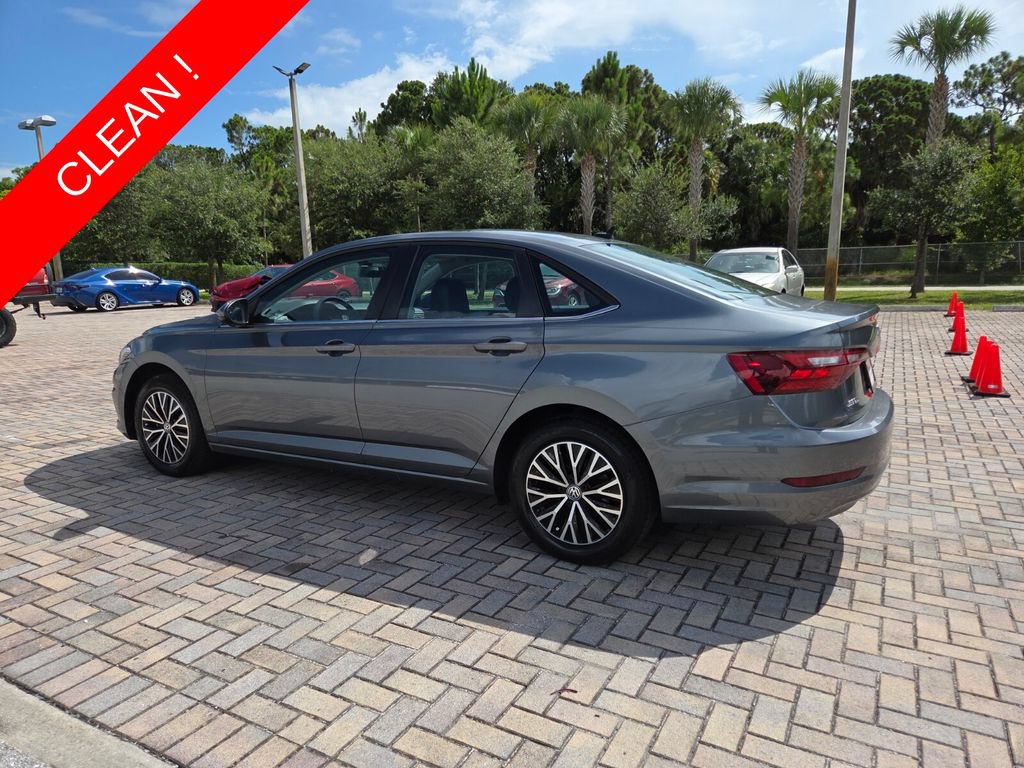 Used 2021 Volkswagen Jetta SE FWD image 9