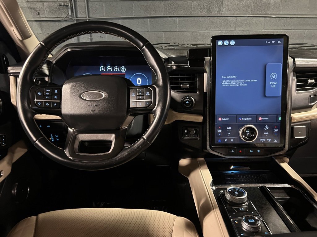 Used 2023 Ford Expedition Platinum AWD/4WD image 29