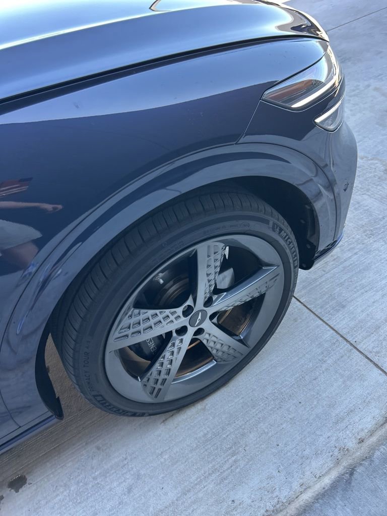 Used 2023 Genesis GV70 3.5T Sport w/ Sport Prestige Package image 17