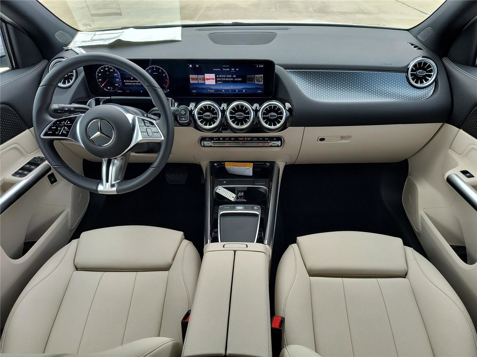 New 2025 Mercedes-Benz GLA 250 image 21