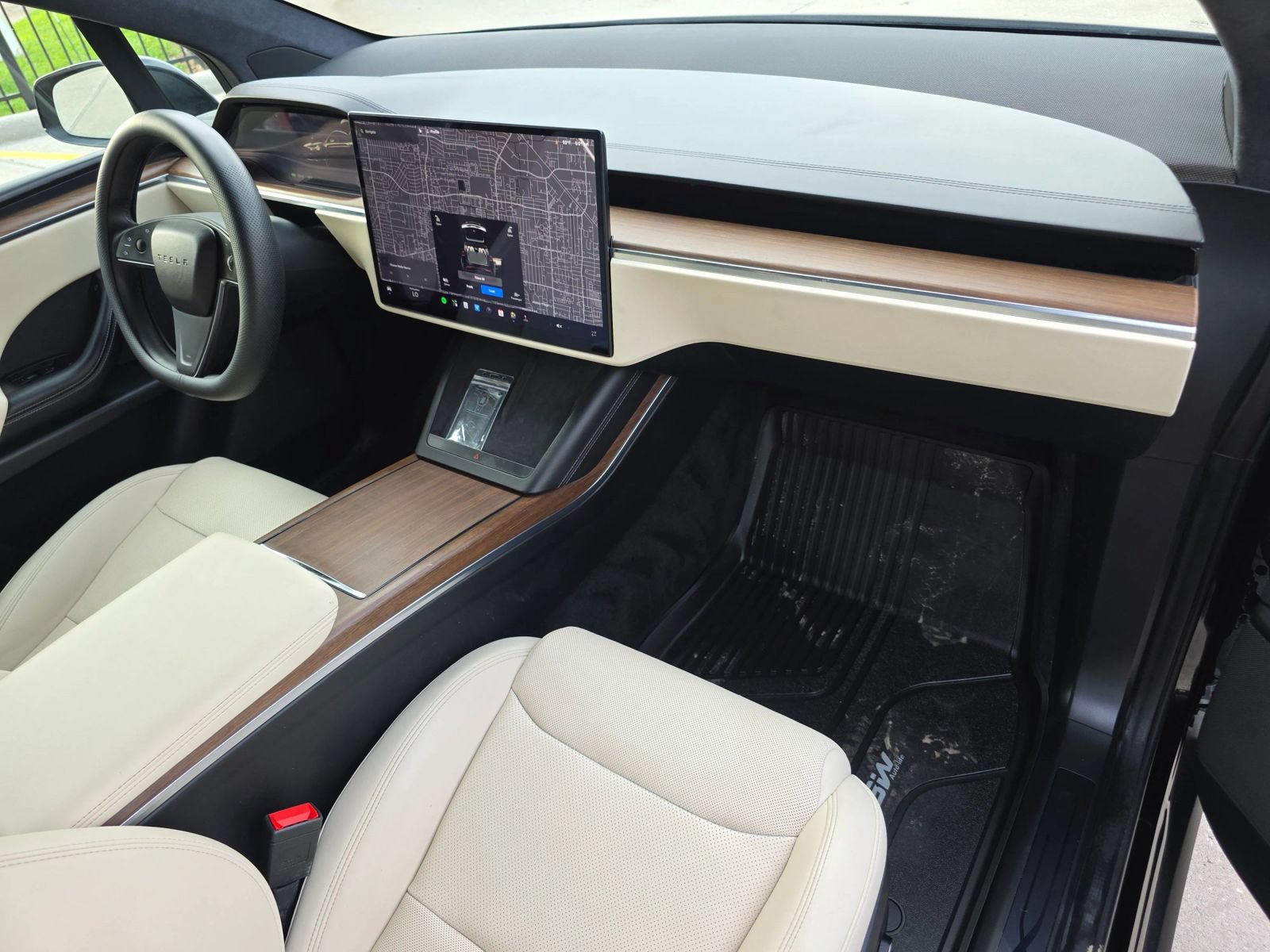 Used 2023 Tesla Model X AWD/4WD image 26