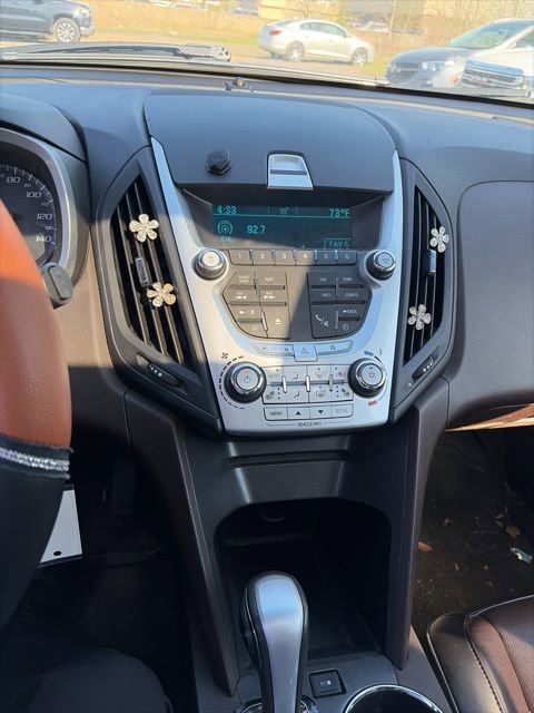 Used 2011 Chevrolet Equinox LT image 6