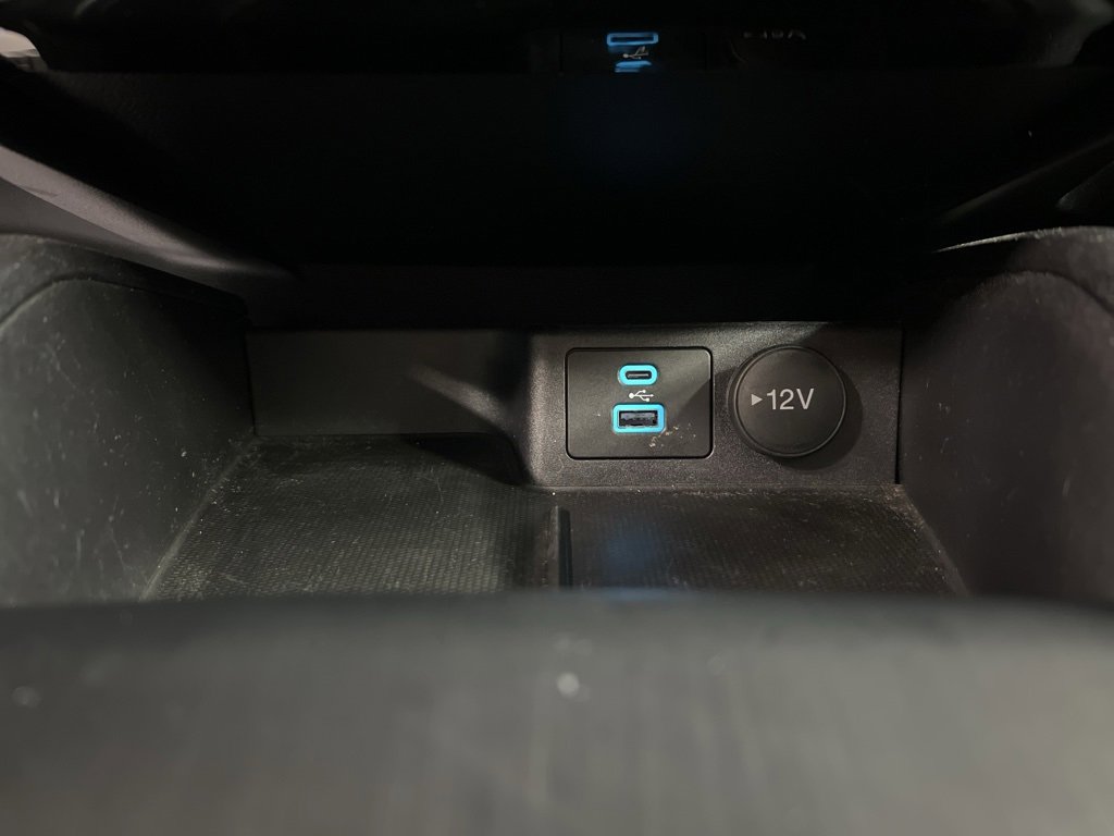 Certified 2022 Ford Escape SE w/ Cold Weather Package image 16