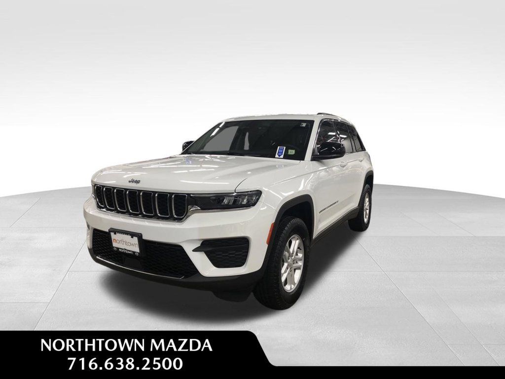 Used 2024 Jeep Grand Cherokee Laredo