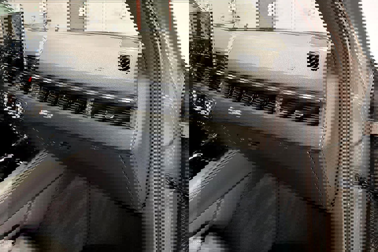 Used 2023 Audi A4 2.0T Premium Plus w/ Premium Plus Package image 17