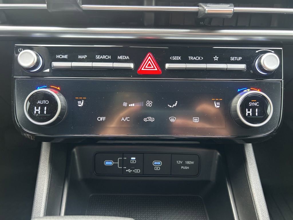 Used 2025 Hyundai Santa Cruz SEL image 29