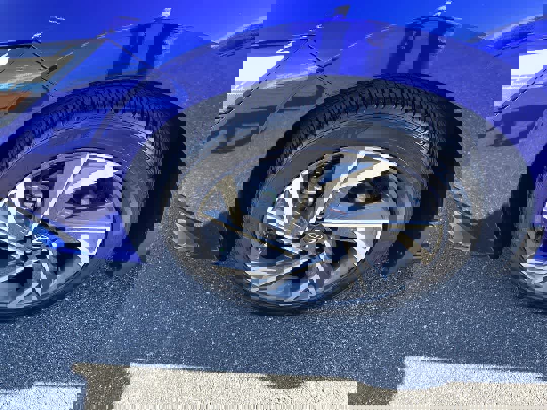 Used 2025 Hyundai Elantra Sport image 10