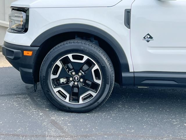 Used 2024 Ford Bronco Sport Outer Banks AWD/4WD image 31