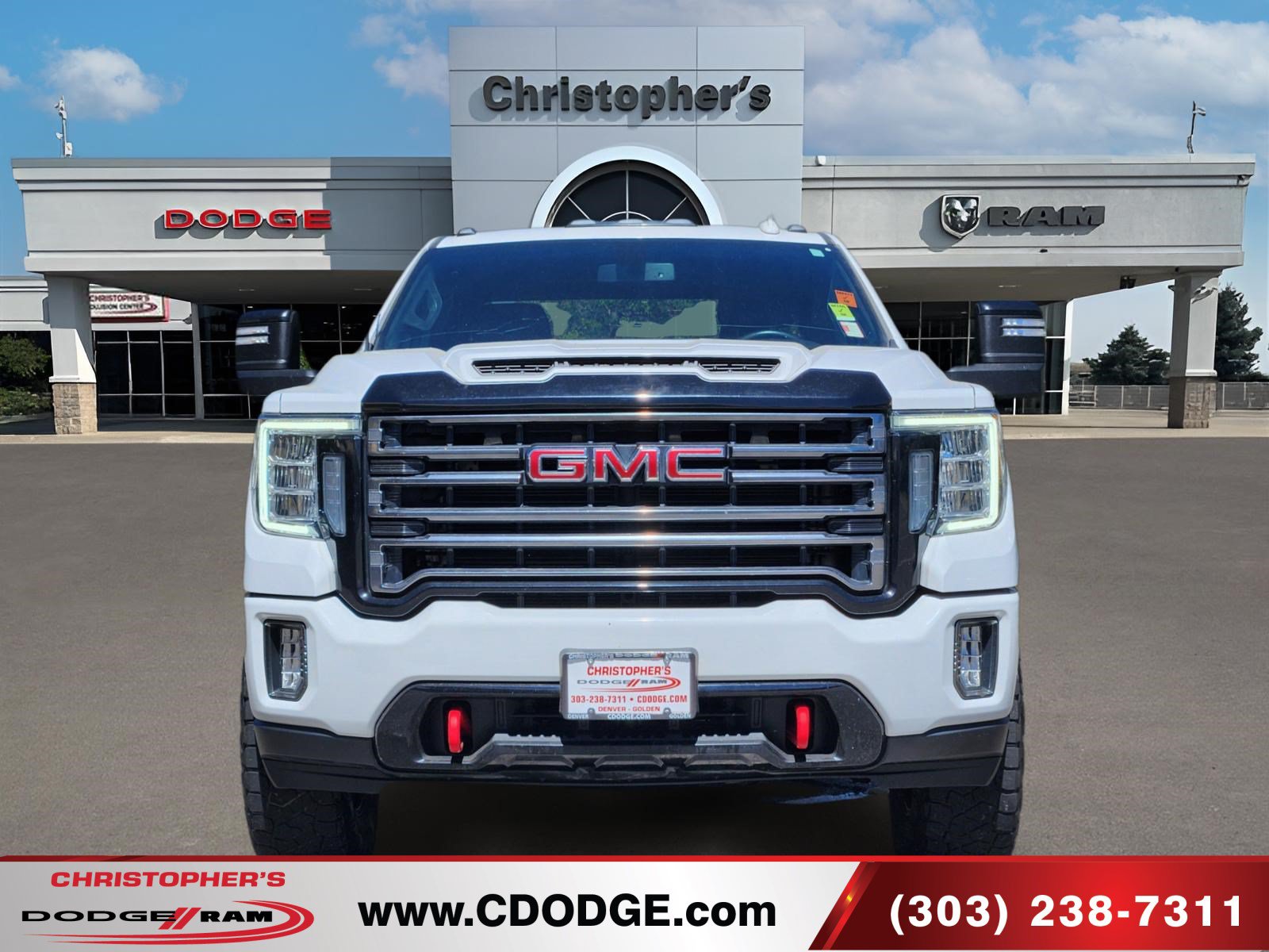 Used 2021 GMC Sierra 2500 AT4 AWD/4WD image 8