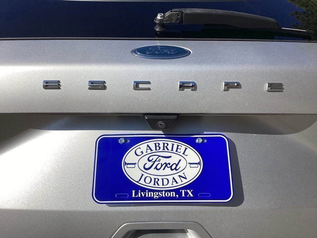 Used 2020 Ford Escape SE image 14