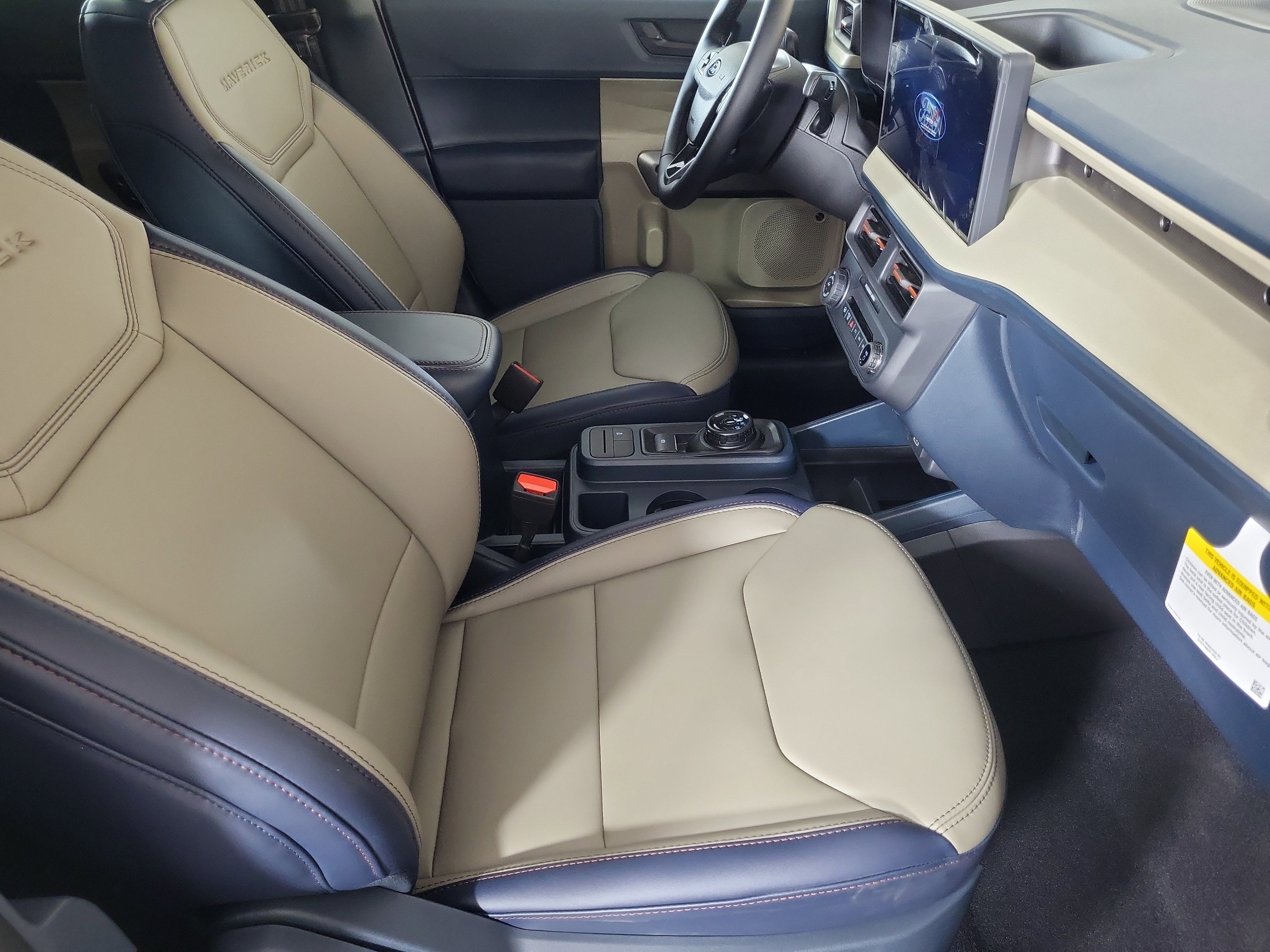 New 2026 Ford Maverick Lariat image 11