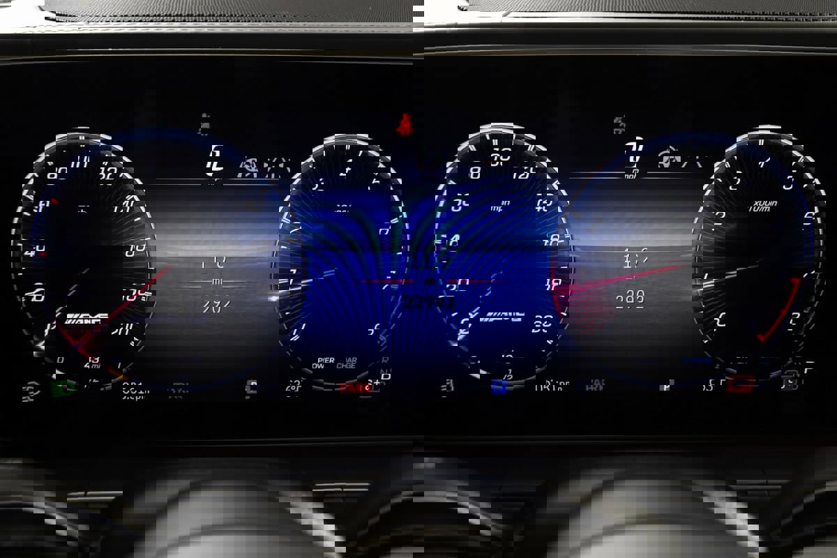 Used 2024 Mercedes-Benz GLE 63 AMG S image 25