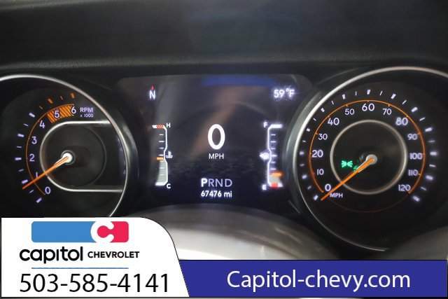 Used 2022 Jeep Wrangler Unlimited Sahara AWD/4WD image 15