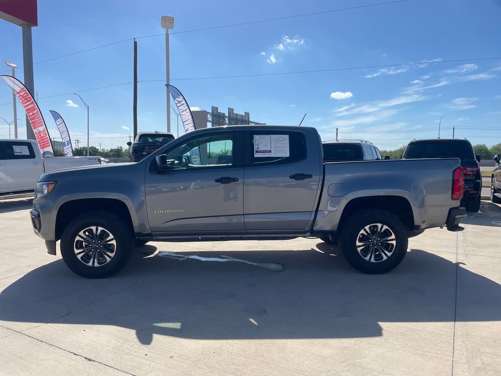Used 2021 Chevrolet Colorado Z71 RWD image 2