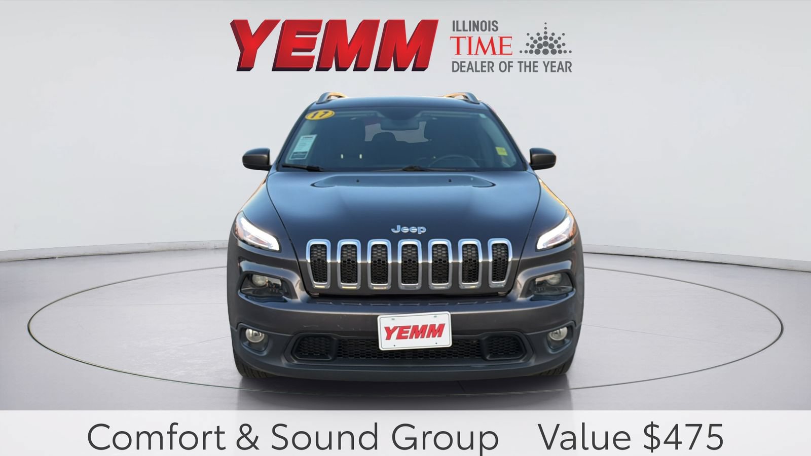 Used 2017 Jeep Cherokee Latitude w/ Cold Weather Group AWD/4WD image 3
