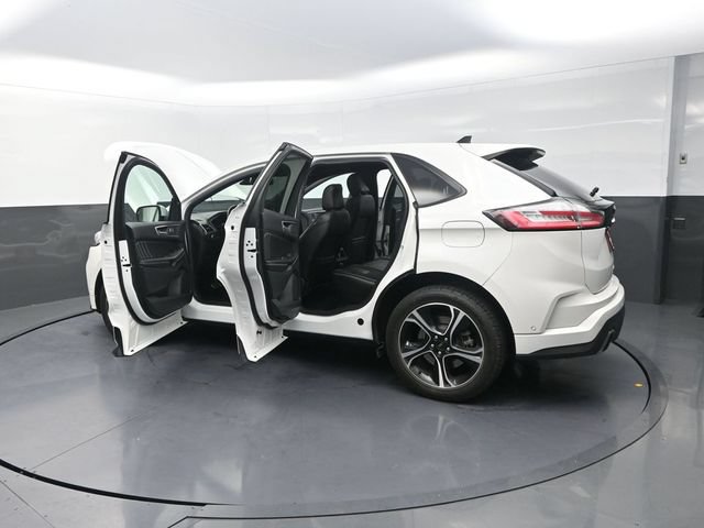 Used 2023 Ford Edge ST w/ Equipment Group 401A AWD/4WD image 47